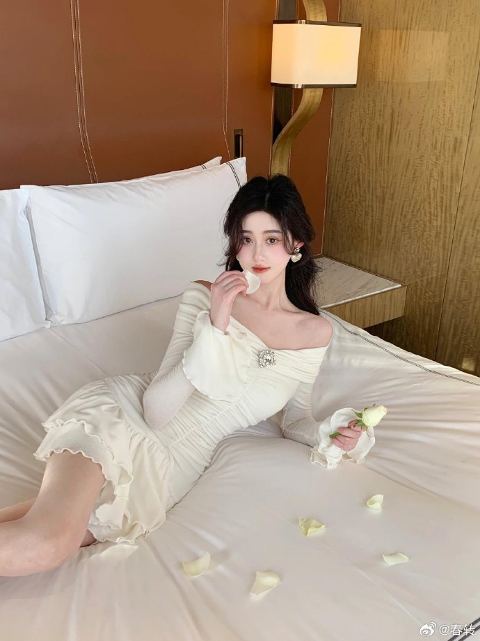 《姐姐当家2》再引热议，冉莹颖成焦点，观众热议节目选人标准