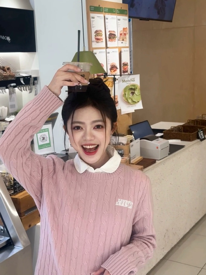 鱿鱼游戏 封面